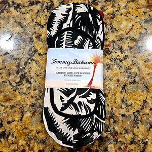 NWT TOMMY BAHAMA‎ 3 Pairs Ladies Low-Cut Liners Socks